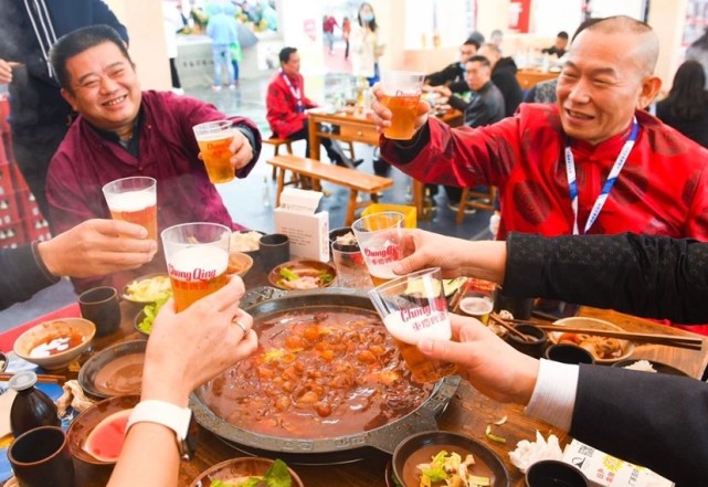 1634791056356215.jpg 火锅.jpg